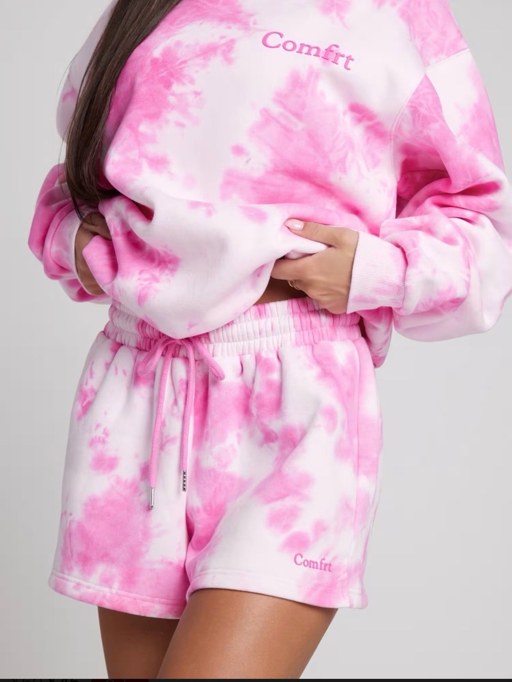 Comfrt Womens Minimalist Shorts Strawberry Swirl - Picture 1 of 7